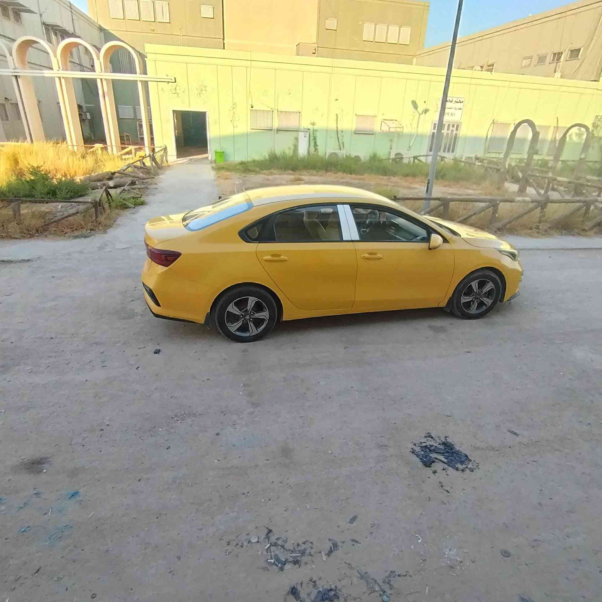 سلام عليكم كيا سيراتو 2019  بلاجكتور  مكينه1600 رقمة مثنى سونار مضكور بل منشور مكان سيارة سماوة لستفسار ***********
