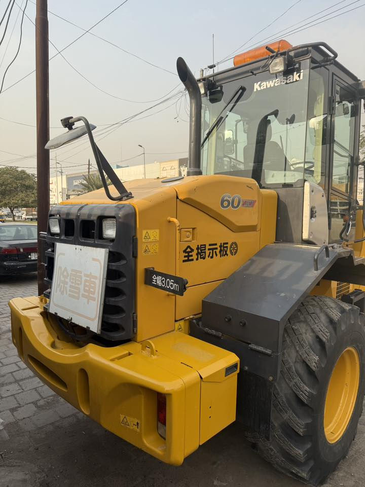 شفل كاوسكي Z7 60 
وارد يابان دخول جديد
موديل 2021 
لونه بلادي
 محرك دويتز تبريد
 نضيف جداً
 بغداد شارع الضلال ***********
