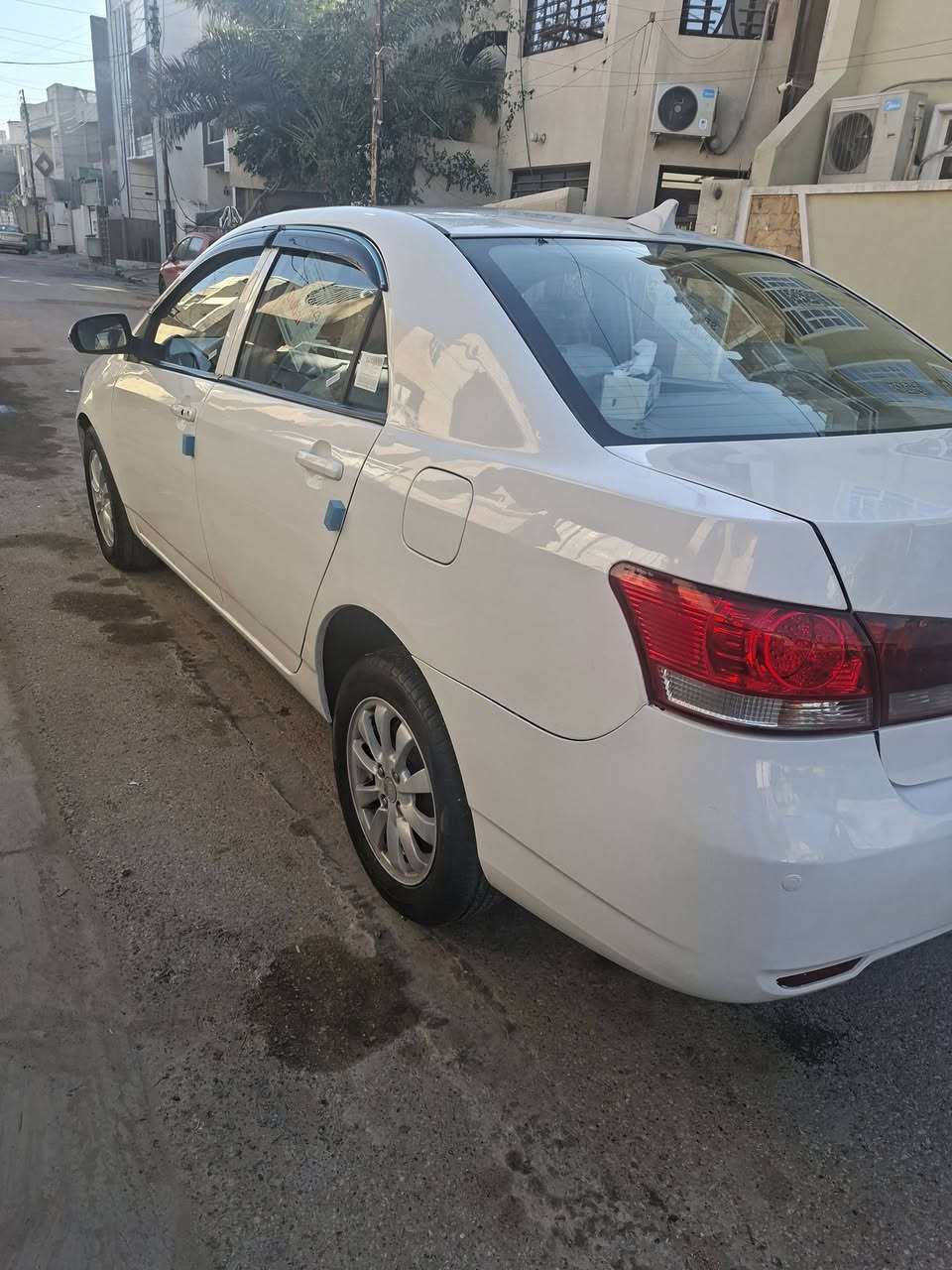 السلام عليكم ..للبيع ..بي واي دي موديل 12 بغداد رقم جديد دولي وبأسمي سيارة جدا جدا نظيفة ومكفولة كفالة عامة من كلشي بحالة الزيرو فول مواصفات ماشية 65 الف السيارة بعد احلى من الصور السعر 73$ وبالعافية لصاحب النصيب 
***********
***********
