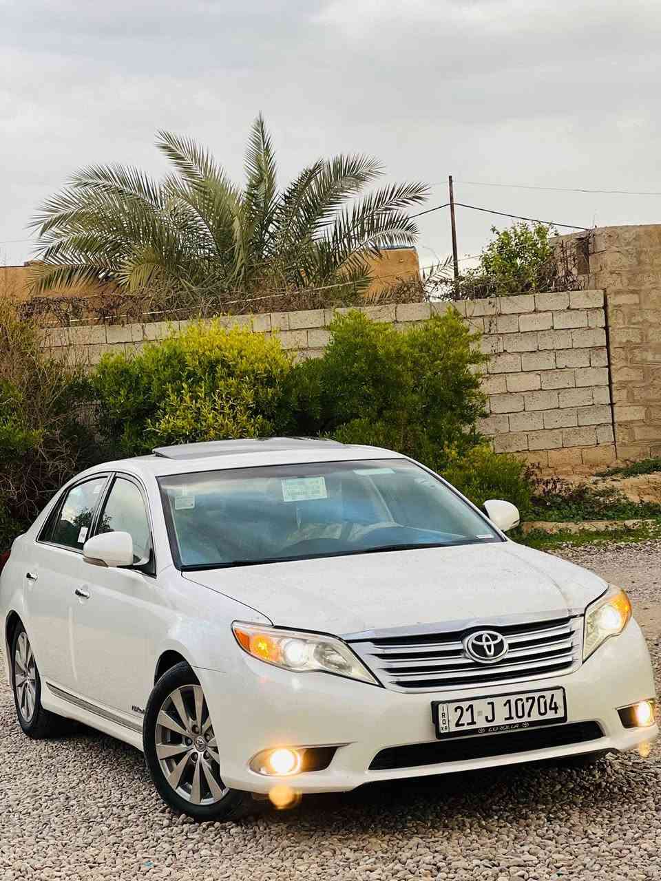 🚨🔥 للبيع فرصة ذهبية 🔥🚨
🚘 أفالون 2011 فل كامل – نظافة ما تنلگة بسهولة 🚘
………………….كــليــــــــــن……………………..

إذا تدور فخامة + راحة + قوة بنفس الوقت… هاي سيارتك بلا لف ودوران.

▫️ لون أبيض لؤلؤي يخبل ✨
▫️ فل مواصفات بدون أي نقص
▫️ تشغيل بصمة + دخول ذكي
▫️ فتحة سقف كهربائية
▫️ بردات كهربائية للورى
▫️ لايت عدسة أصلية إنارة قوية
▫️ مقاعد جلد كهربائية (ذاكرة)
▫️ تحكم دركسون + كروز كنترول
▫️ شاشة + كامرة خلفية
▫️ سنسرات أمامية وخلفية
▫️ مكيف ثلج موت ❄️
▫️ مكينة 6 سلندر ناعمة وقوية
▫️ بلادي مو وارد
▫️ شخط ما بيها – نظافة وكالة ✋

السيارة استعمال شخصي ومدللة، ما محتاجة فلس مصروف.
تفحص بأي مكان يعجبك وانت مرتاح.
 الاتصال ***********
