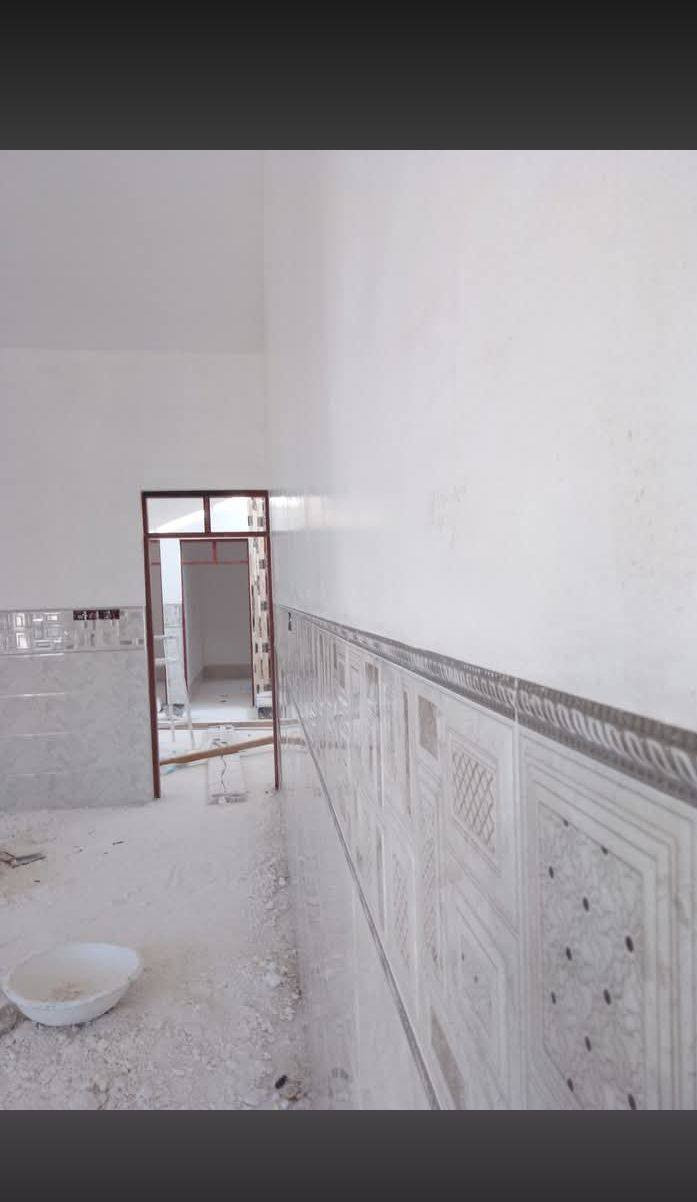 متواجد ب تكريت حاليأ﷽  اشتلق اب كل مناطق صلاح الدين وين ماتريد اشوفك شقلي)))) كادر لباخين جص من الموصل شقل سريع ونضيف شرط مساطر وزن عل گبان كادريتكون من 5اسطوات و5عمالل اكبر بيت انطول بي 3ايام 

رقم هاتف بي اسعر مناسبه هــــــــ  *********** وتس 
﷽ متواجد حاليأ بتكريت بل فرسان كادر لبخ جص درجه والى
