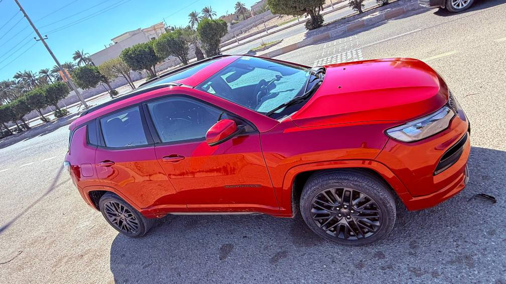 يالله مكلف بالنشر
مكلف بالنشر
جيب كومباس موديل ٢٠٢٣ للبيع 
فول موصفات للاخير وجاهزه على اخر نقطه وضرر جدا بسيط  رقم ميسان تحويل ثاني يوم سنويه وهزه جدد وترقيم جديد
ماشيه ١٥ الف فقط .... ونضيفه حيل 
نشطه صاروخ محرك ٢٠٠٠ توربو جدا نضيف ونشط وجاهز
كير حداديه تخم تايرات زيرو 
ترايك زيرو حصرآ
ضررها جدا بسيط بس اجه بيها كلير ٣ قطع فقط كلير . والضرر 
الموصفات معروفه لمتدد فول الفول ام العينه الديجتال  متغيرة الاشكال وجاهزه وماناقصها برغي 
مكانها العماره ميسان 
للاستفسار 
***********
***********
السعر ١٧٠ وبيها مجال بسيط للشراي عمارة, ميسان
