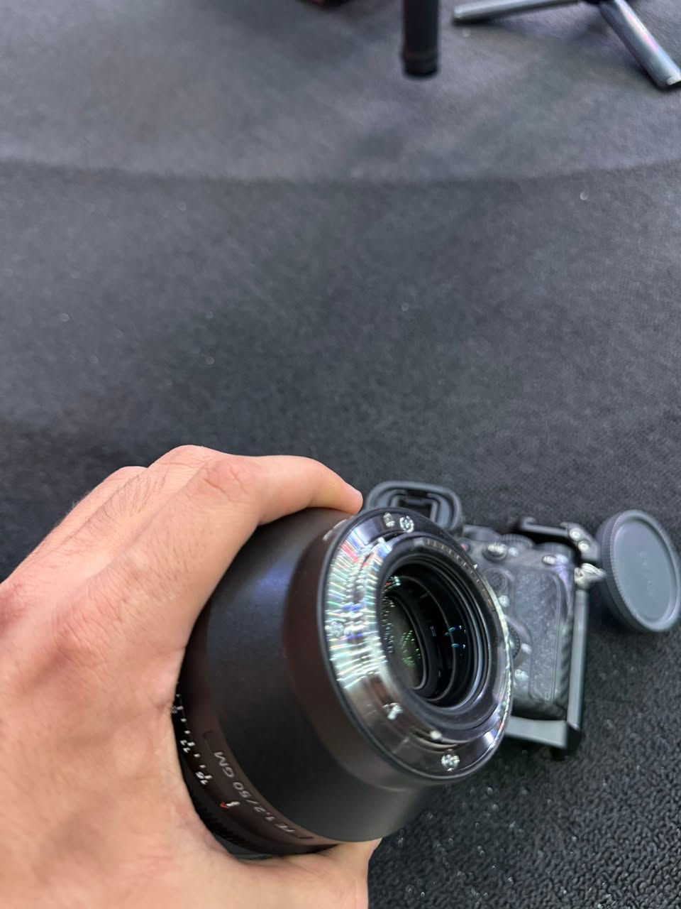 📸 للبيع | Sony FE 50mm F1.2 GM
عدسة 50mm G Master بفتحة F1.2، نظيفة جداً ومستعملة تقريباً 5 مرات فقط.

▪️ السعر: 2,000,000 دينار عراقي
▪️ بيه مجال
▪️ العدسة بحالة ممتازة جداً
▪️ الكارتون الأصلي موجود
▪️ الجنطة الأصلية موجودة
▪️ القباق الأصلية موجودة

📍 الموقع: بغداد – الشعب
📞 ***********

للاستفسار أو المعاينة يرجى التواصل على الرقم أعلاه.
