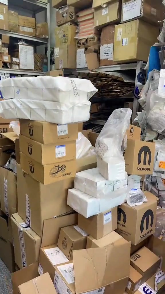 وصول قطع غيار موبار اصلي وكاله الشركة لدى شركة باورستيل.      جملة-مفرد  متوفر توصيل لجميع المحافظات  للطلب والاستفسار مراسله الواتساب 📍الفرع الاول : بغداد - السنك - مقابل گراج الطوابق 📞هاتف : ***********       هاتف: *********** 📍الفرع الثاني:بغداد-ساحة الطيران-مقابل محلات تصليح الزجاج 📞هاتف : ***********      هاتف : *********** #دهن #قطع_غيار_امريكي #امريكي #جيب #باورستيل
