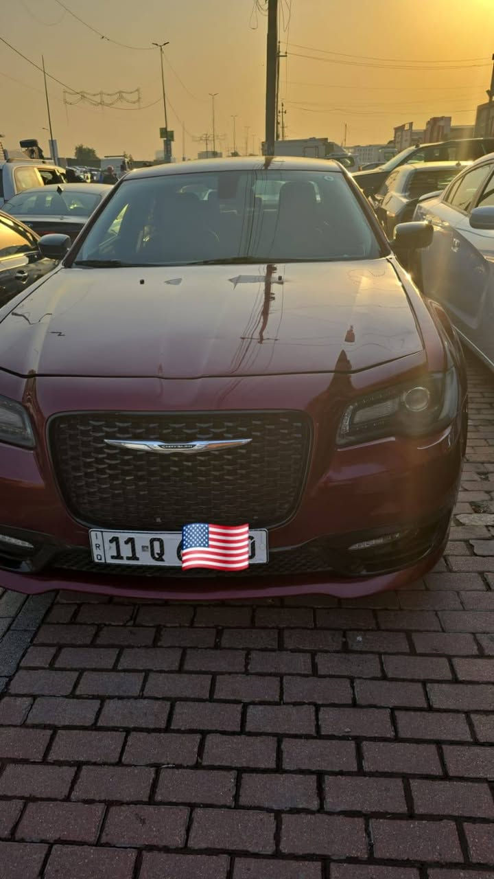 اوباما c300
 السياره 
٢٠١٩ موديل
(ماشي 145)
(بيه منضومةغاز)
(بيه ppf)
جاهزه بدون اي نقص
بسمي تحويل ثاني يوم
سعره 215ورقه وبيه مجال 
للاستفسار 
***********
