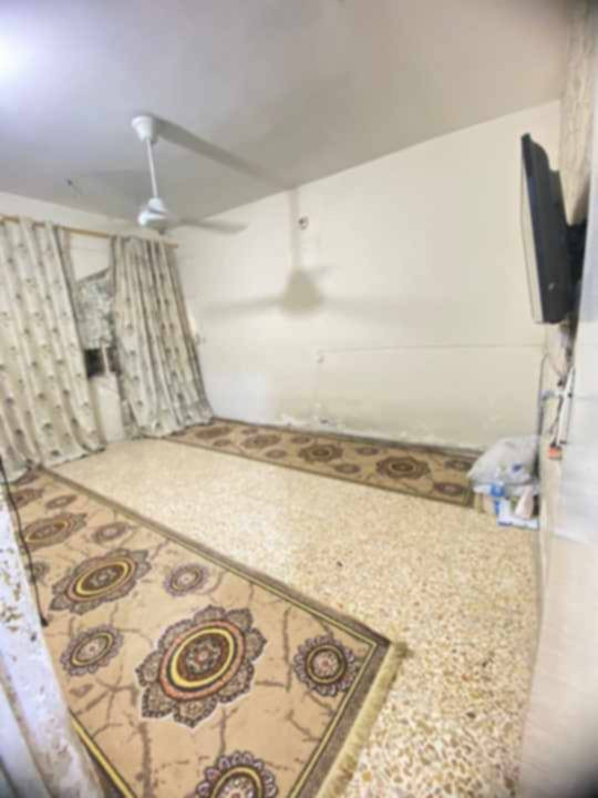 بيت للبيع 100 متر طابق واحد طابو صرف عنوان الحسينيه بداية مسقط خلف الكازينو
سعر 60 وبي مجال 
***********
