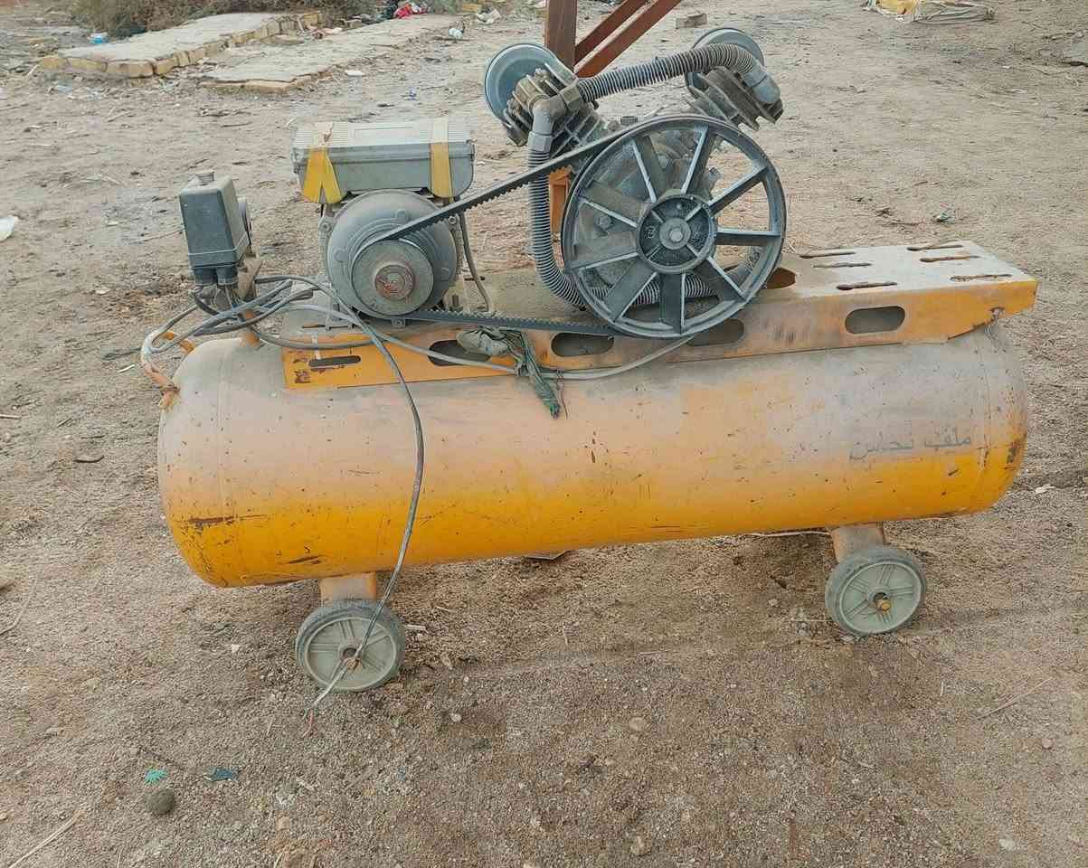 السلام.عليكم.
كمبريسر.البيع.
الاتصال.***********
