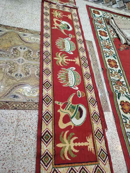 مکلف ب النشر زولیه الطول 3 وربع والعرض مترین ونص مع مدات للبیع مکانهم کوت وای استفسار
ع *********** السعررر 50 وبیهم مجال
