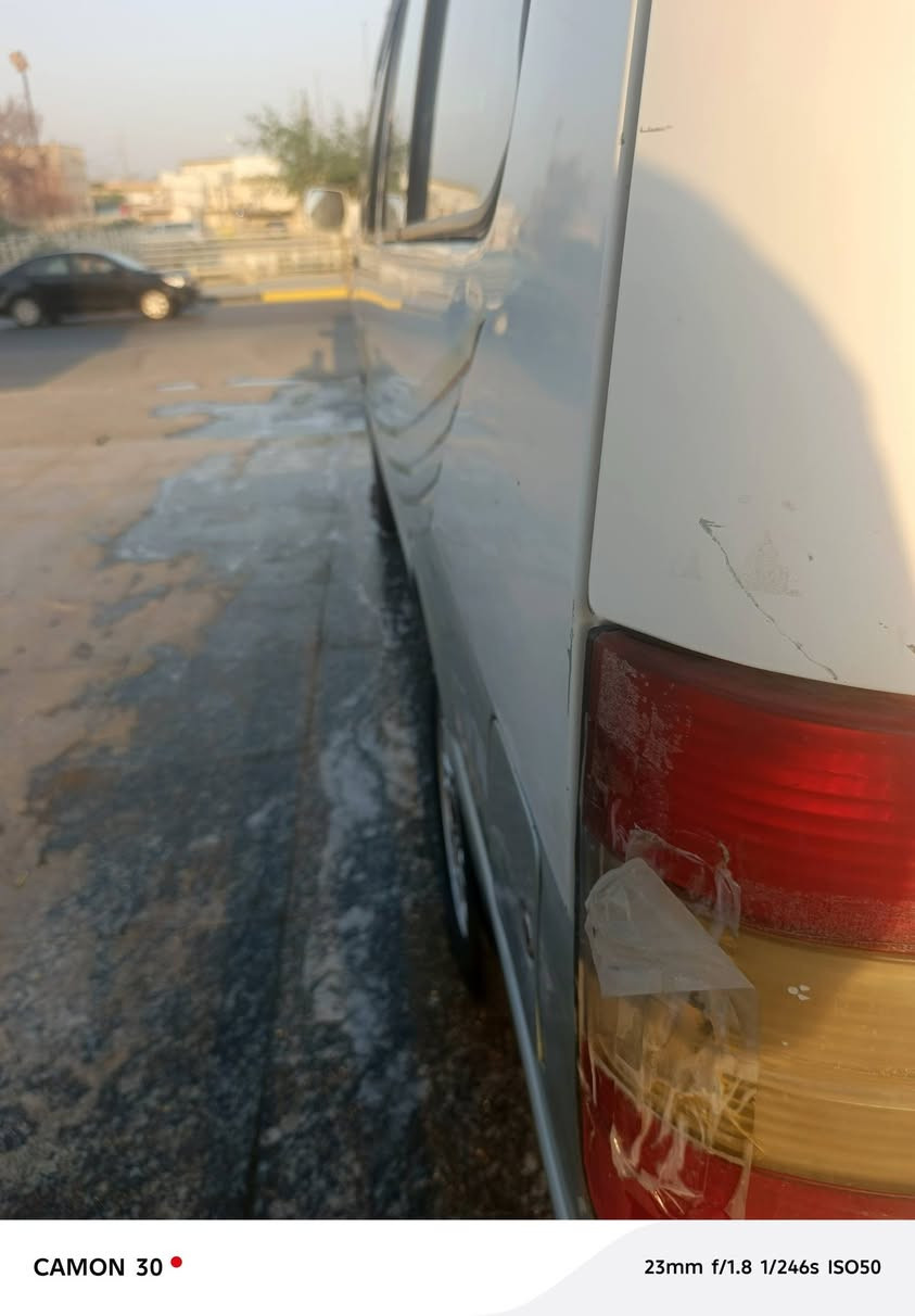 السلام عليكم رحمت الله وبركاته اخوان جنبي للبيع مديل 2010 مكينه خير من الله شادها كبل شهرين دوشمه أرضية كهربائية كلها شغاله السنويه لل 27  عليه بس هيئه مال هاي السنه وغرامه مسدده مكان السياره بصره الاستفسار هذه *********** السعر 53 ترهم مراوس بفتون جنبي حسب القناعه وبيها مجال قليل حك الجيه
