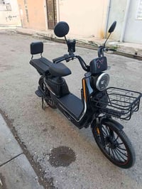 دراجه شحن حجم ٢٠ وضع شركه مستعمله ايام فول مواصفات خمس بطاريات حجم كبي...