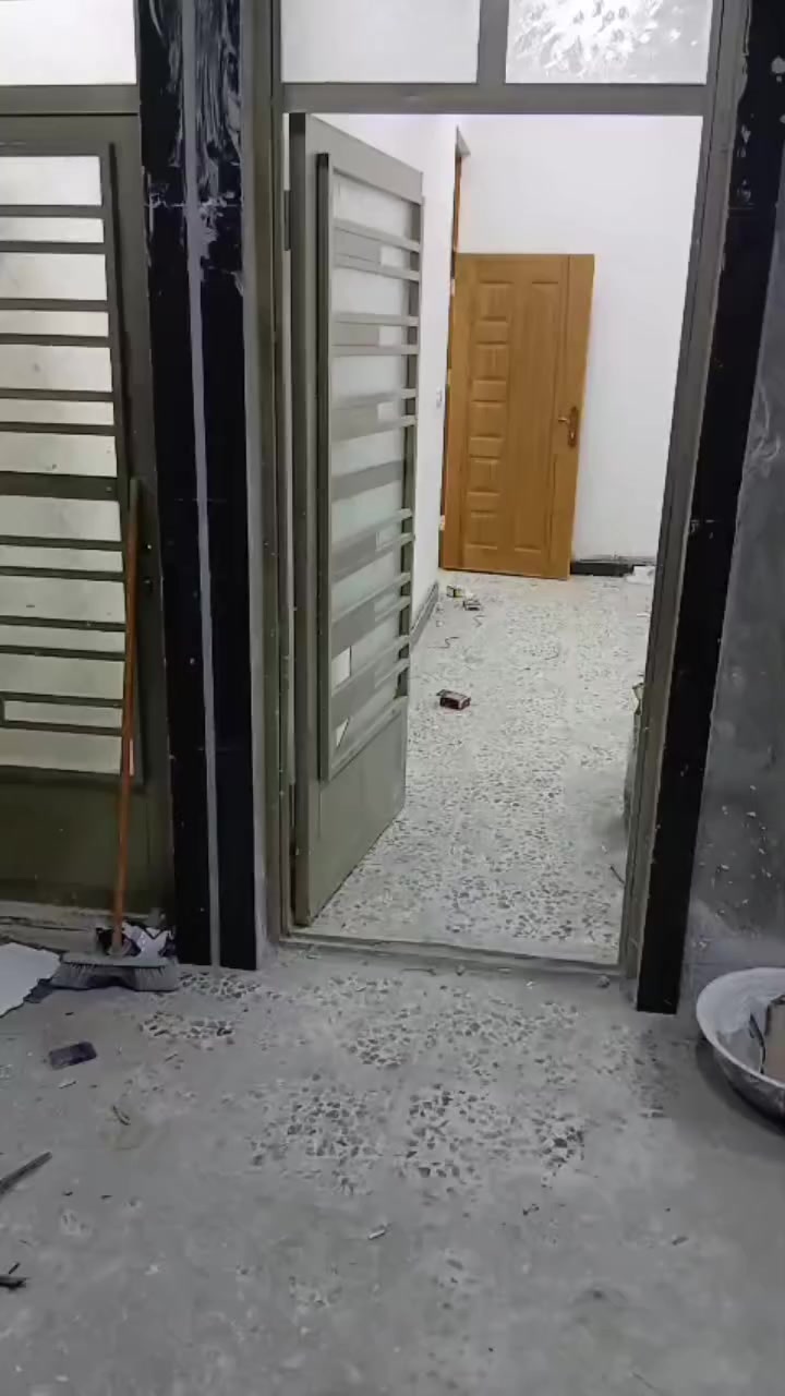 السلام عليكم بيت الإيجار نهايت أربع شوارع طابق واحد ستفسار على رقم فقط ***********
