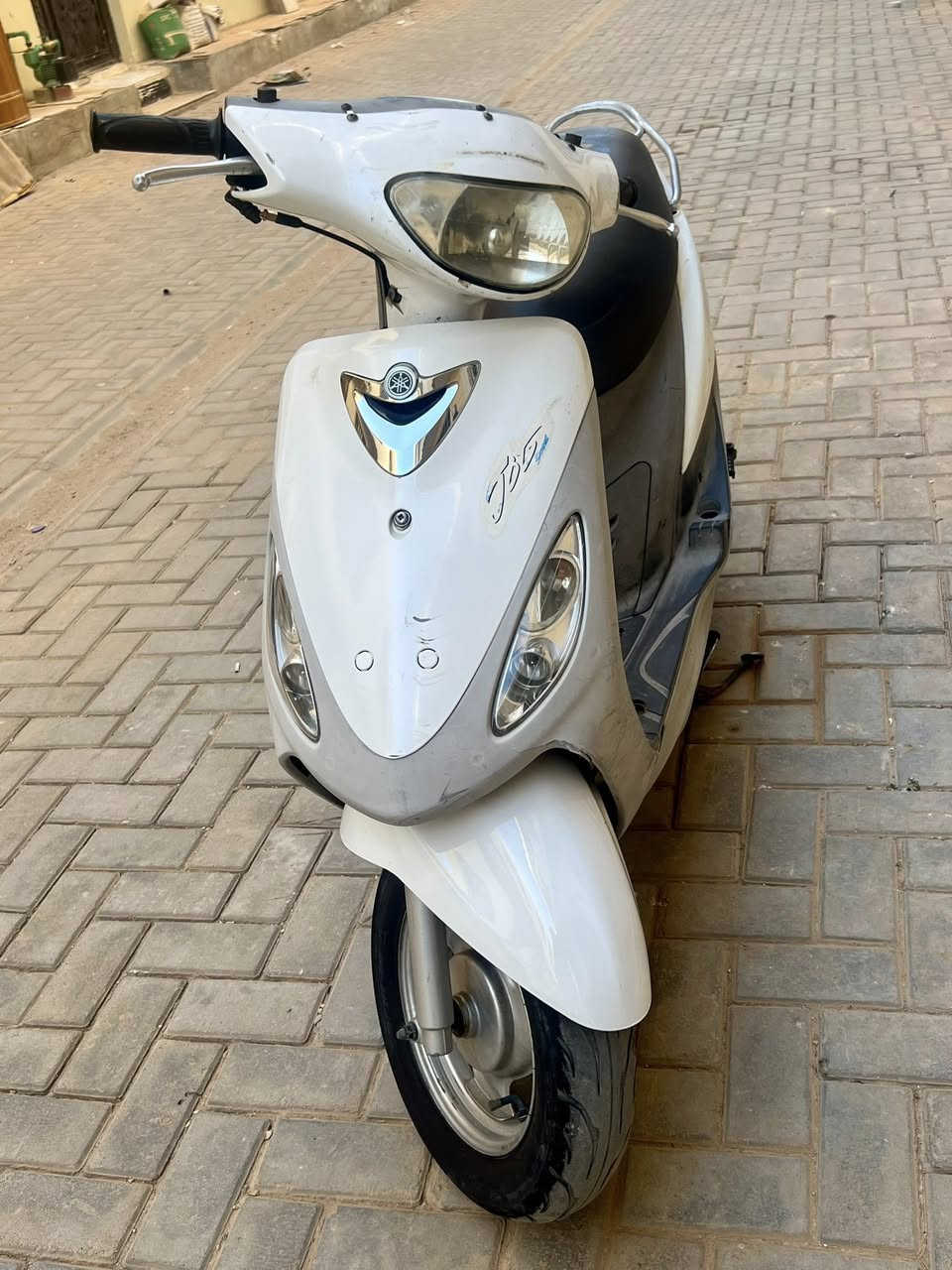سلام عليكم
🛵 دراجه ماكس منغولي 
( دراجه نضيفه )
وصار اله سنه 📝
🌟 السعر (550) فقل 🛑
💥 مستعجل على البيعه
☎️ ***********
🗺️ مكاني كربلاء باب طوريج ..
