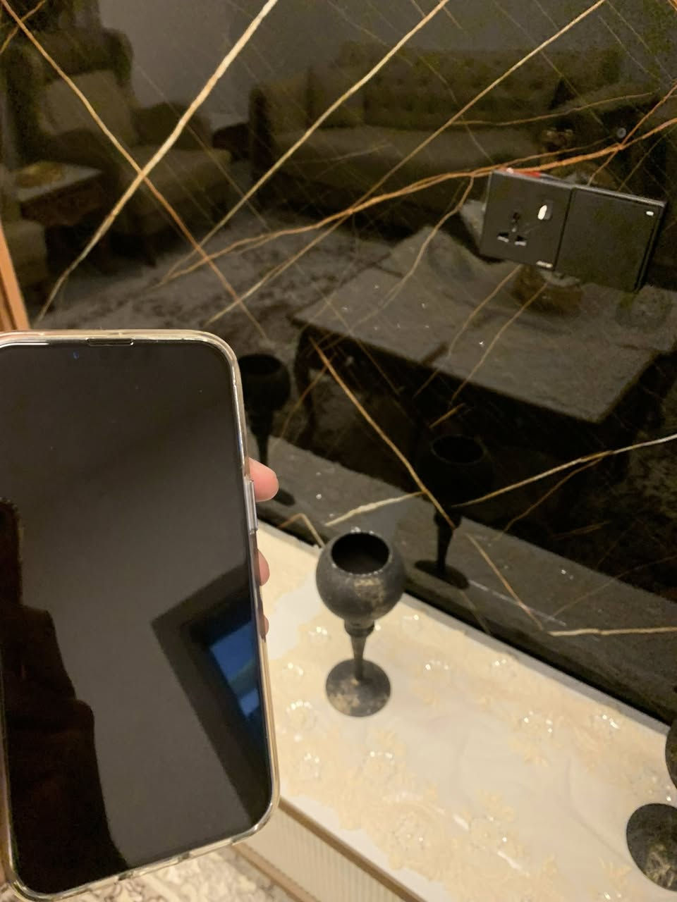 للبيع فقط 13 برو ذاكرة 256 مبدل شاشة اصلي فيس ايدي شغال مبدل بطارية سعره 350


**إذا كنت صاحب هذا الإعلان وتريد حذفه لأي سبب، رجاءا أرسل رسالة إلى الدعم الفني**