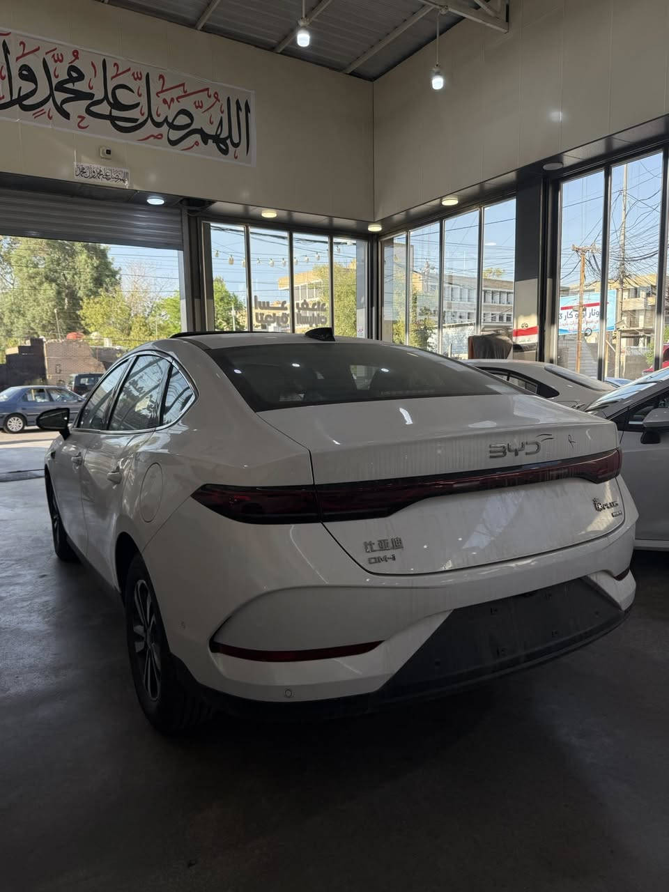 � معرض أســد بغــداد لتجارة السيارات 🔥

🚘 بي واي دي Qin Plus الفــول مواصفات

✅ فتحة سقف
✅ 13 كامرة محيطية
✅ نظام Auto Park (الاصطفاف الذاتي)
✅ مقاعد جلد كهربائية
✅ مرايا شفط
✅ رادار النقطة العمياء
✅ حساسات 360 درجة
✅ بصمة تشغيل ودخول ذكي
✅ ويل كب كروم قياس 16

📍 الموقع: بغداد – الكريعات – معرض أسد بغداد

🔄 الخدمات:
بيع ✅ | شراء ✅ | مراوس ✅

📞 للاستفسار:
📱 *********** – علي
📱 *********** – علي
📱 *********** – ليث
📱 *********** – عبدالله

🚘 #أسد_بغداد
🚘 #BYD_Qin_Plus
🚘 #بي_واي_دي
🚘 #سيارات_بغداد
