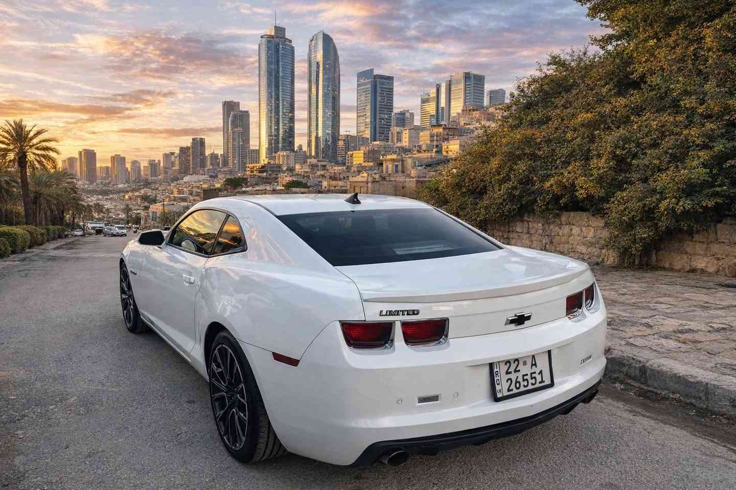 كمارو ٢٠١٢ فول للاخير داتا شو كشنات تدفئه مواصفات لمتدد فقط بدون سلايت 
السياره مصبوغ عام بدون دواخل مكينه كير بشرط فحص وهزه لل ٢٧ وكاله باسمي تحويل ثاني مكانها اربيل مصروف هواي عليها دعاميه zl1حاطلها السياره كامله فقط صوت بل صدر جهه السايق مموديها ليهسه تايرات جدد دو سايز كامله السياره سعر ٨٣ مجال بسيط مكانها اربيل ‭٠٧٧٦ ٠٩٥ ٠٦٦٨‬
