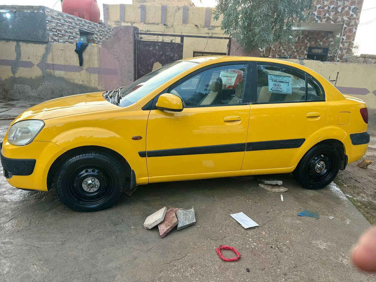 سلام عليكم
كيا ريو 2008 وارد امريكي 
ضربتة جاملغ الأيمن مبدل فقط
والباقي كفالة عامة 
كير محرك عل شرط 
تبريد ثلج 🥶 
رقم نجف دولي سنوية لل30 
تخم تاير 
حداية جديدة 
كيج حماوة تحكم امرايات جام كرهبائي 
مكانة الديوانية الحمزة الشرقي 
***********
