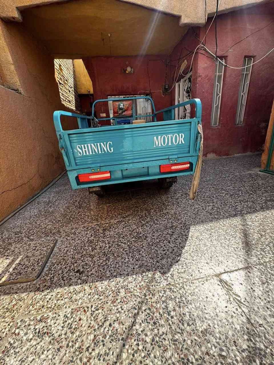 السلام عليكم ستوته جديده ونضيفه للبيع موديل ٢٠٢٤ مكانها كربلاء حي العسكري للاستفسار ***********سعرها مليونين وسبعمائه٢٧٠٠ وبيها مجال
