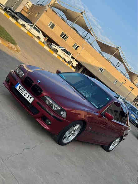 مەنەفیست ابراهیم خلیل اسلی بە شەرت مۆدیل 2001 مکینە 525 فول مواسەفات سلایتە گوشین خزن و کارەبای و هیتەر وە زۆر مواسەفاتی تر  هەموو گیانی بەشەرتە دحامی بۆ دحامی بەشەرت *********** شقلاوة
