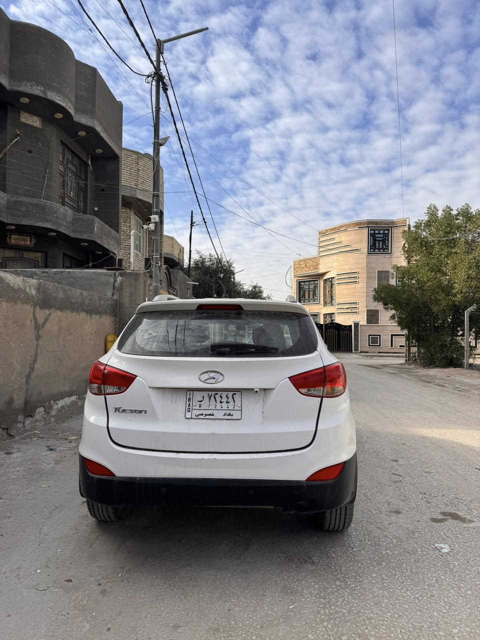 السلام عليكم
توسان 15 للبيع خليجي مسوي حادث بيه قبل سنة تقريبا
مبدل بنيد ودعامية 
والرقم بغداد
مكاني بابل اسكندرية
السعر 140 
‭0782 302 5527‬
