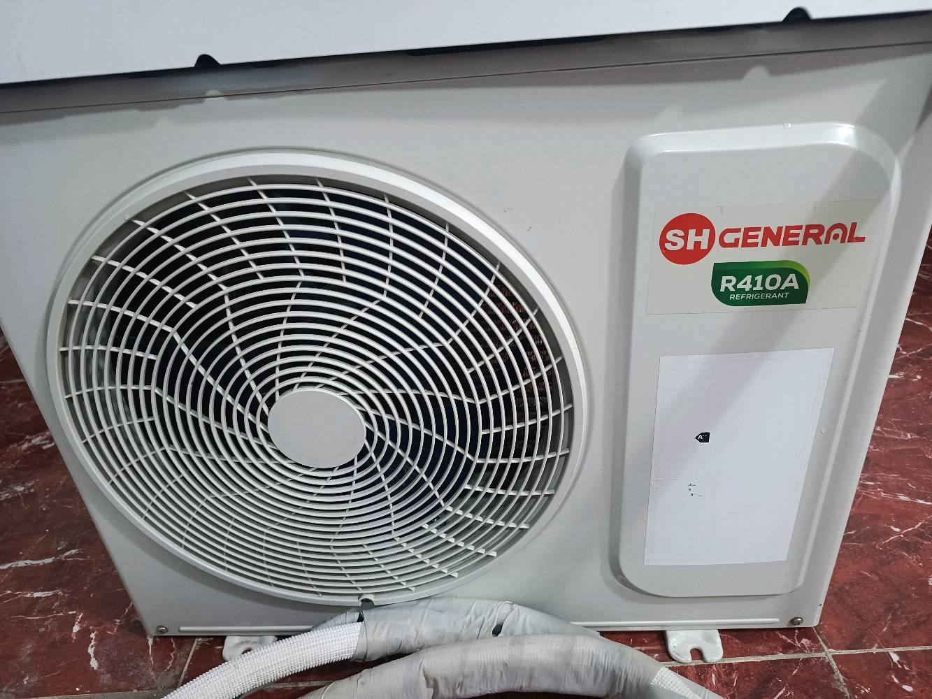 سبلت جنيرل 1 طن حار بارد نظيف 100٪غازبلادي مداخل تصليح بوري بلادي 5 انبير السعر400 وبيه مجال . الأعظمية سبع بكار.