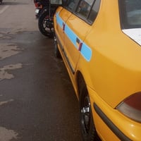 بسم الله الرحمن الرحيم سمند للبيع سيارة نفس الي بصورة مكانها زعفرانية ...