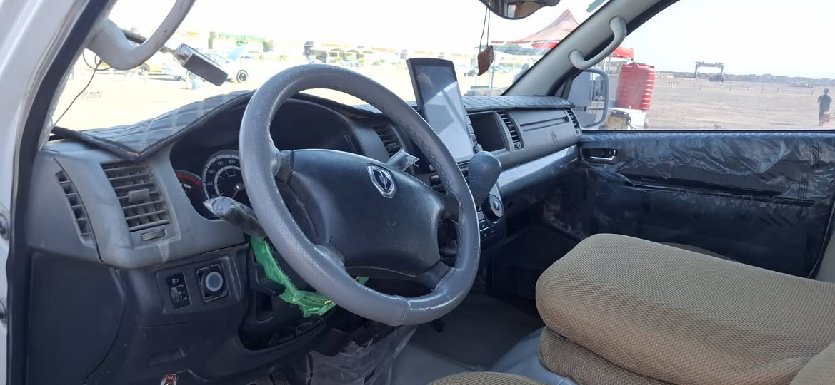 سياره جنبي عاليه سياره جاهزه محرك جديد مصفره هيئه وغرامات السعر 145 وبي مجال العنوان بصره الجزائر رقم الهاتف (***********) سياره باسمي سياره تبريد جاهزه كامله سبلت
