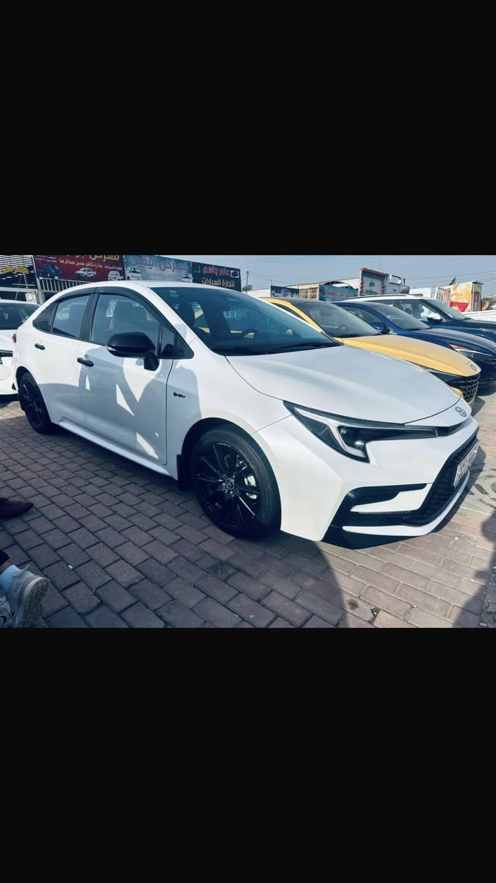 السلام عليكم للبيع كورلا sفول مواصفات موديل 2025مكفولة كفالة عامة عدا رصعة صغيرة بالجاملغ ماشية 7  الاف داخل احمر كرسي كهرباء مزودة بسستم سماعات جام مغلف حراري نشرة اصلية سعر 167 ورقة وبيهامجال 
مكانها بغداد
***********
