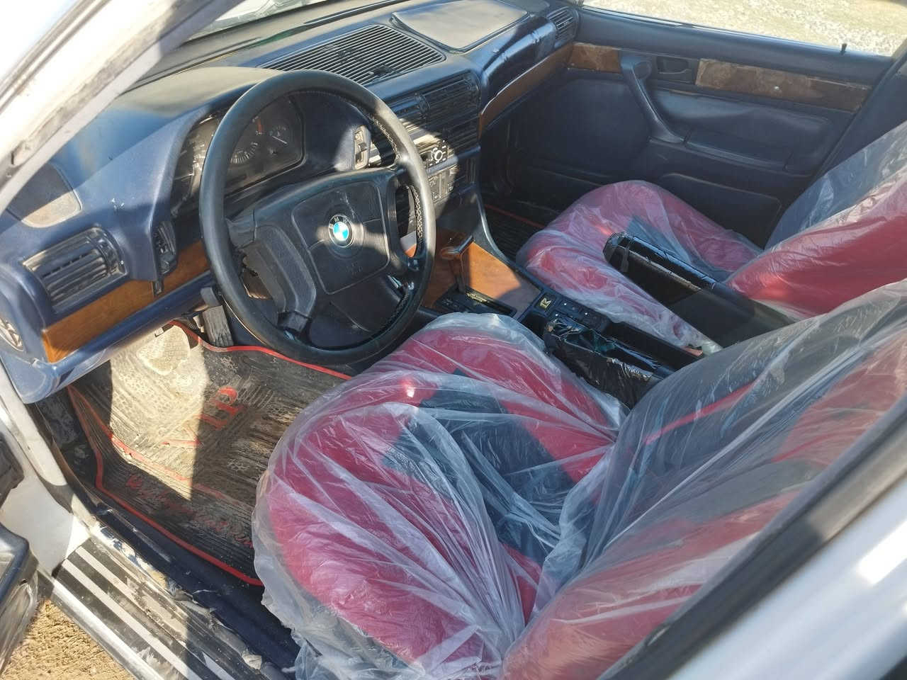 بيئم حجم 735 محرك شرط جديد تبريد كامل تايرات 4جديد صدر جديد اكسن خفيف بطاين جدد رقم بغداد فحص سنويه موجوده راعيها ما ندله مكفوله السعر 16 وبيها مجال ***********////***********
