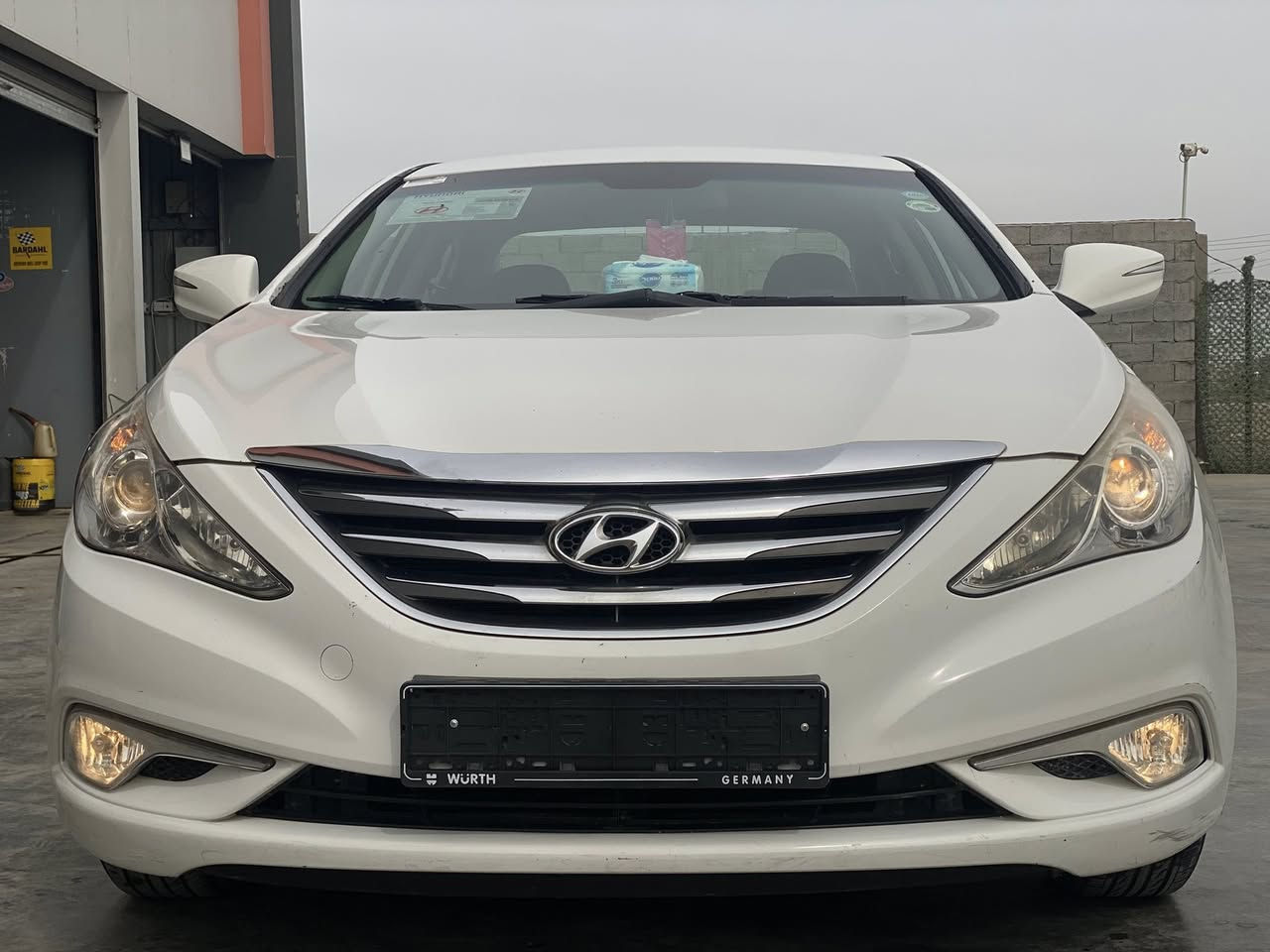 السلام عليكم
ادوات ادوات 
سوناتا موديل 2014 غاز مكينة 2000
اللون ابيض دخول جديد كصة جنطة 
كفالة كير مكينة حدادية شرط الفحص 
السعر 46 وبيهه مجال حك جيتك 
مكانهه بغداد
***********
