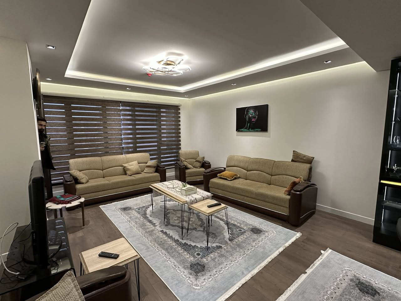 Boulevard two bedroom furniture for rent 1000$ 
WhatsApp *********** 

Boulevard'da iki yatak odalı mobilyalı daire kiralık 1000$
WhatsApp ***********

شقة مفروشة بغرفتي نوم للإيجار في بوليفارد، السعر 1000 دولار. للتواصل عبر واتساب: ***********

 بۆلیڤار  دوو ژووری نوستن راخراو  بۆ کرێ 1000$ 
واتسئەپ ***********
