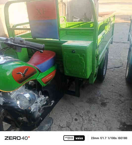 سلام عليكم عمي ستوته للبيع موديل 2023 اوراق اصولي الوكيل بلال اسعر مليونين ونص وبيه مجال مكاني حله ابي غرق رقم تصال ***********
