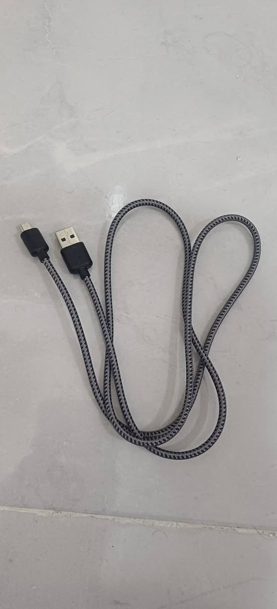 مجموعة اردوينو للبيع السعر 50 الف مع التوصيل
🔰الادوات

🔴اسلاك  ميل + فيميل 
🔴اي اس بي ESP32s 
🔴مصابيح led العدد 10 
🔴مقاومات العدد 10 
🔴ريلي مودل العدد 2 
🔴مجسم على شكل بيت اكريلك 
🔴حساس حرارة ورطوبة 
🔴حساس غاز MQ-2 
🔴اردوينو اونو مع كيبل
🔴حساس حركة 
🔴ماطور ماء من 3v الى 6v 
🔴موصل محول طاقة قطعتين ميل + فيميل 
🔴بازار Active قطعتين 
🔴دايود حماية قطعتين 
🔴منظم جهد LM2596 
🔴مروحة صغيرة 5v 
🔴كيبل micro_USB


**إذا كنت صاحب هذا الإعلان وتريد حذفه لأي سبب، رجاءا أرسل رسالة إلى الدعم الفني**