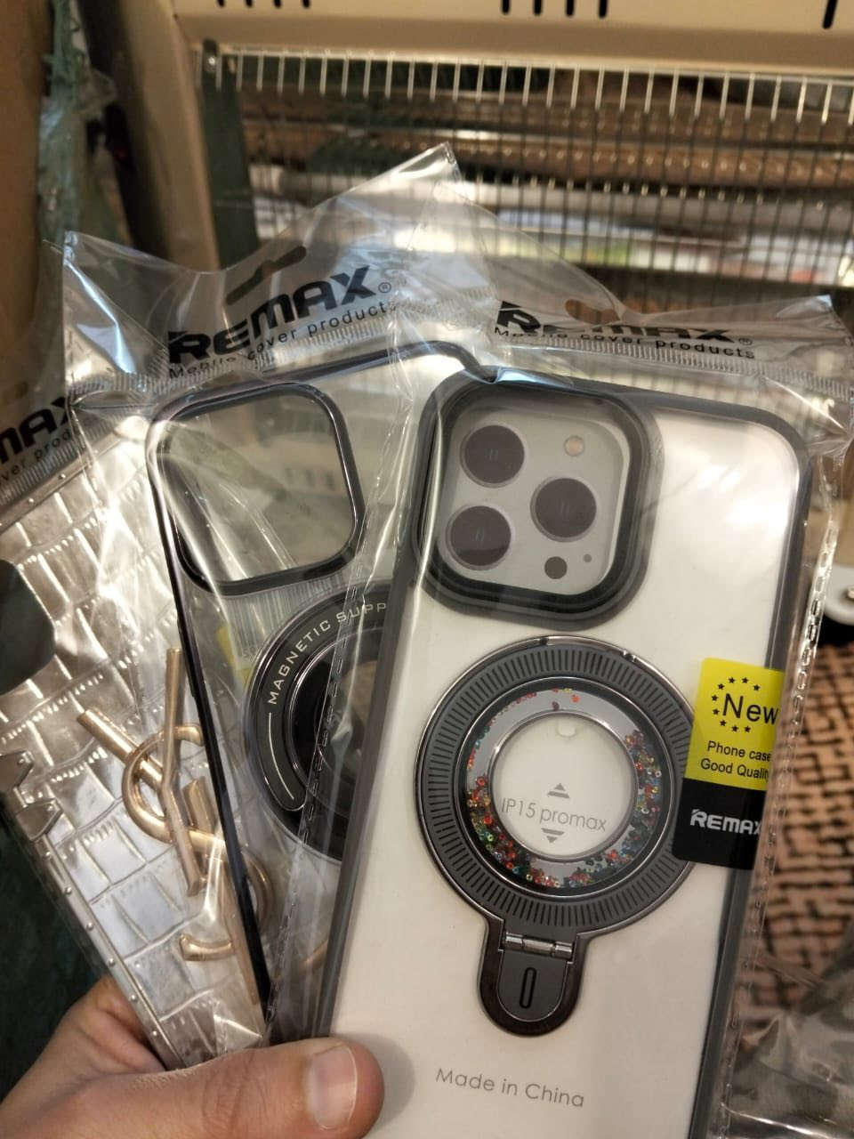 عرض خاص 500 كفر بسعر 50 الف توصيل لجميع المحافضات ايفون هونر انفنكس هوت موديلات حديثه ***********
