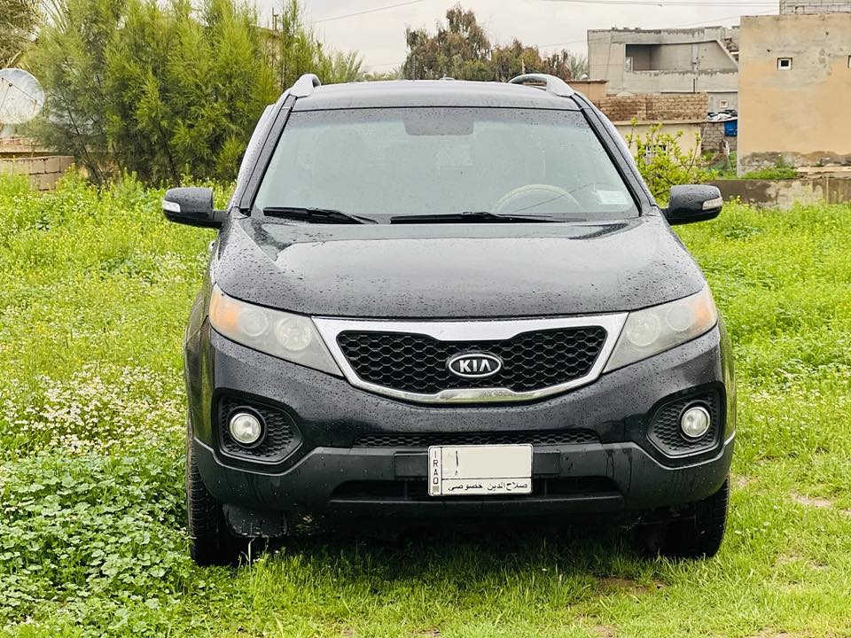 السلام عليكم
سورنتو 2011 امريكي 5 راكب
محرك 4 سلندر دوش
رقم صلاح الدين الماني سنويه غير نافذه
ضررها قطعه فقط بونيد 
السيارة جديدة وجاهزه
كير محرك صدر كهربائيات تايرات شرط
سعرها 130 وبيها مجال ترهم مراوس حسب القناعه
*********** اتصال + واتساب
مكان السيارة الشرقاط الخصم
