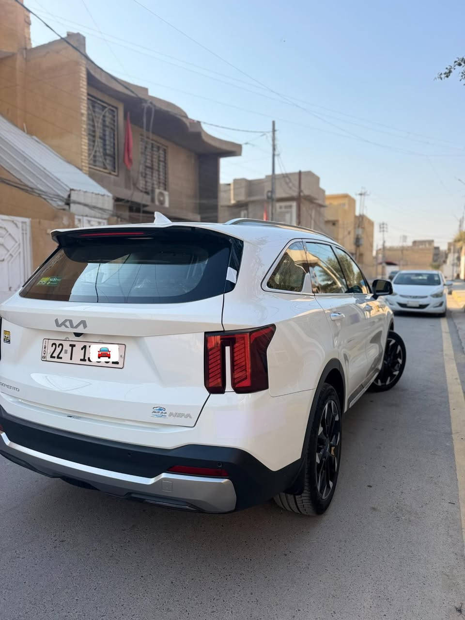 كيا سورنتو 2025 ماشية 14000 الف
v6.  3500
مواصفات السيارة
بصمة
رقم اربيل تريد تحويل تريد وكاله 
قمارة بانراما
ويل 20
تشغيل عن بعد 
هاند برك كهرباء
كراسي كهرباء 
صندوك كهرباء
دشبول شاشة متصل داتو شاو
لايت زنون
Led زنون
بك لايت led
حساس امامي
حساس خلفي
ويل كب كروم  
بردات خلفية
7 راكب
تحكم مقود
درايڤ مود 
اوتو هولد 
شاحن لاسلكي
كير ماوس
تبريد 3 قطع
تحكم شاشة وتبريد لمس 
بلوجكتر زنون
مانع انحدار 
مانع انزلاق
اريل رادار
كامرة خلفية
                 
          واسط كوت داموك 
***********
***********
