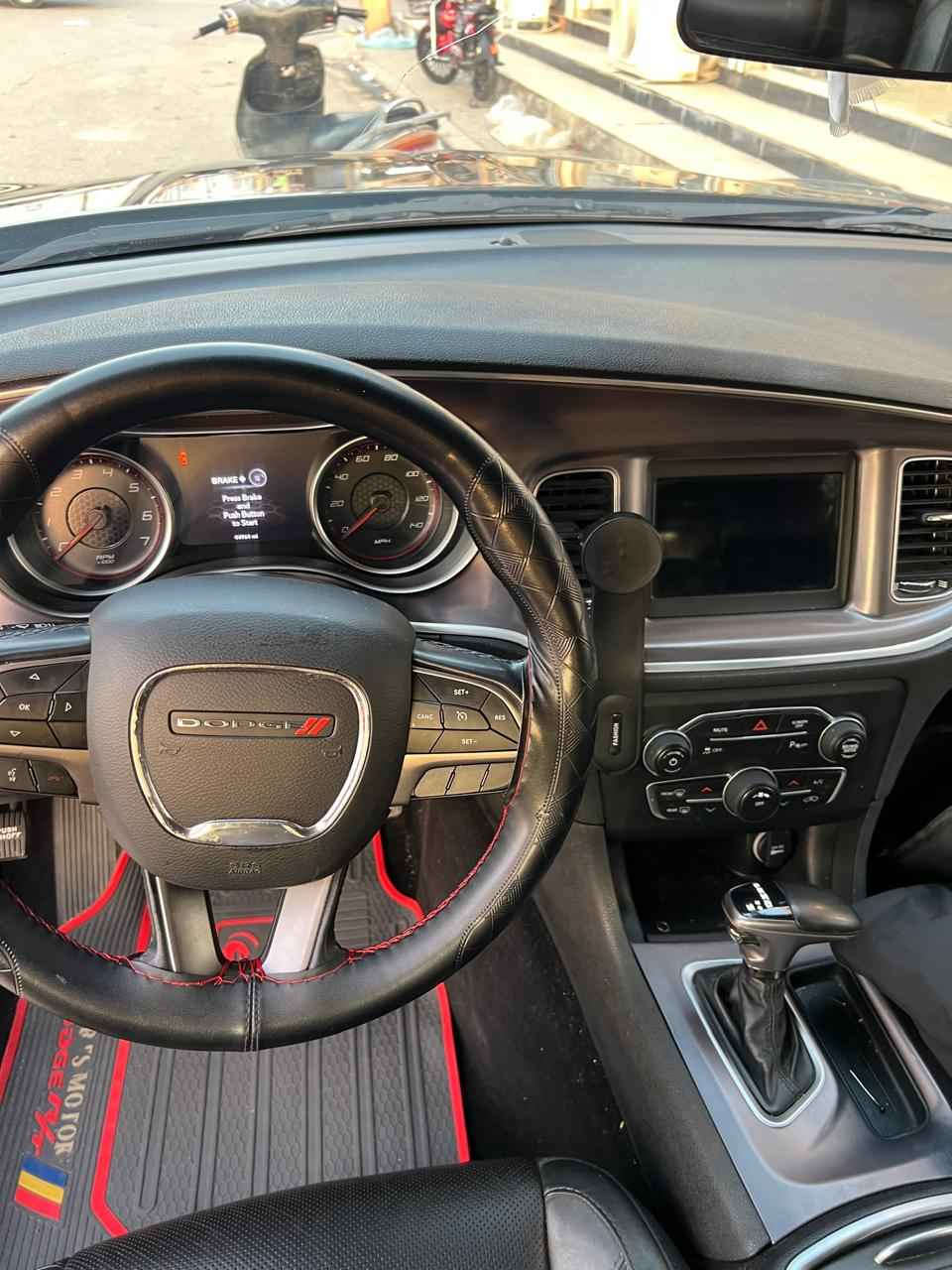 فول مواصفات وارد امريكي سياره كفاله عامه دخول نسبه غرق 
كشنات جلد
 تبريد وتدفئه كشنات
 خزن ميموري 
تحكم ستيرن
تخم تاير جديد
السياره مفوله 
للاستفسار  الاتصال او التواصل على الواتساب
*********** الزبير, البصرة
