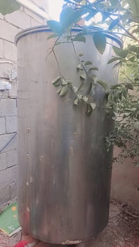 للبيع  مكينه فريز + كمبريسر هواء+ خزان 1000 لتر سل ستيل  للبيع مكاني ب...