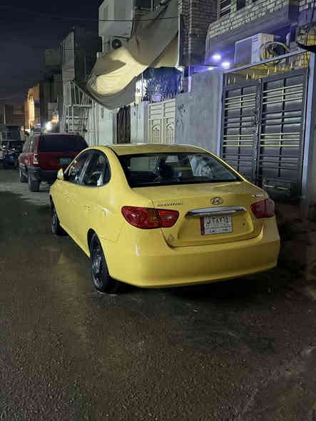 السلام عليكم شباب عندي النتره موديل ١١ خليجي ١٦٠٠ دكشن عالي سياره كير محرك مكفولات مدوشمه سياره جاهزه ربع مذب منضومه تبريد جديده تخم تاير جديد سيااره حادثها باب مبدل فقط كفاله الغود وشواصي وتكم وحوض وقماره سياره جاهزه مكاني الدوره شارع ٦٠ رقم ***********
