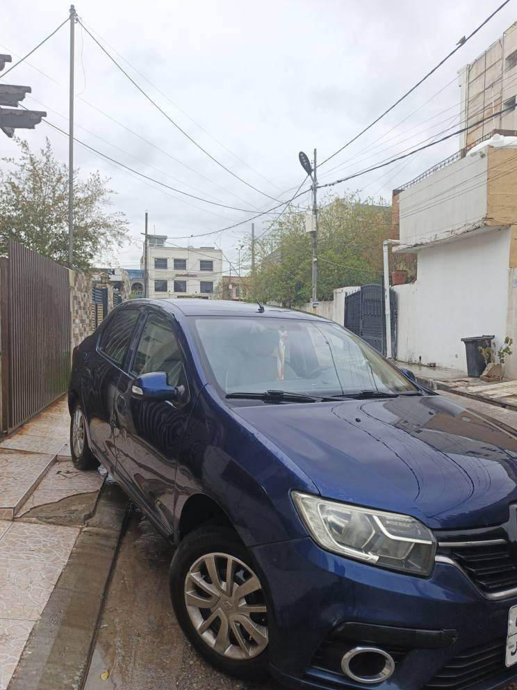 رینو سیمبول 2019، نیلی
ده بل گیر ئوتوماتیک، عادی، 
گیرو مه کینه به شه رته بی ده عم  بی لیدران بی سبوغه  سه یاره که زور پاکه هیچی نیه ، چوار تایه ی صفری له سه ره یه ک دینار مه سروفی تیدا نیه ،چوار پینج وه ره قه غرامه ی له سه ره دوای معامه له وه ری ده گریه وه  ، سعریشی (83) وه ره قه و مجال، 
هه ولیر، 
*********** أربيل, العراق
