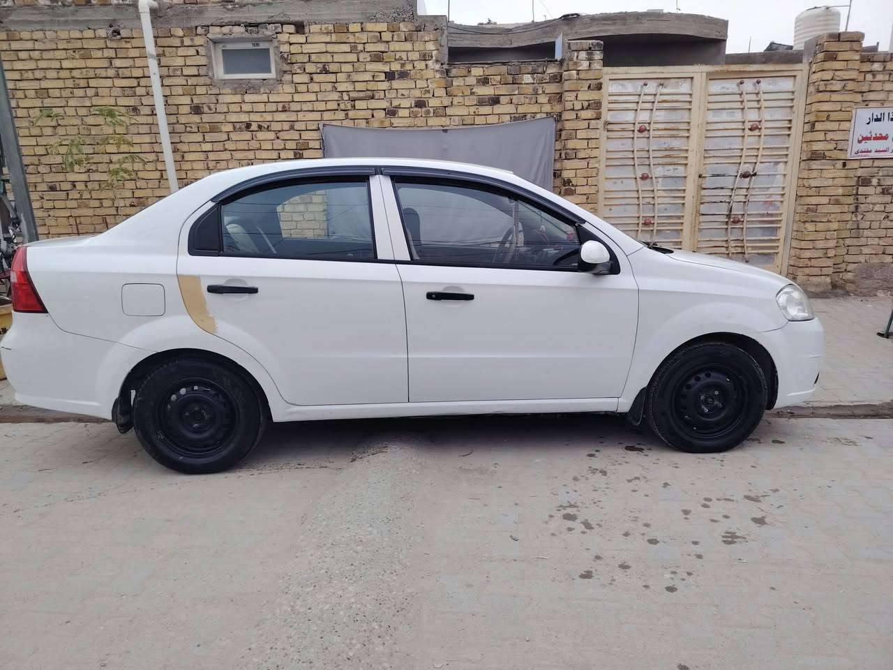 افيو موديل 2007 مسكر لون ابيض اوتوماتيك السعر 53 للاستفسار الاتصال على ***********
