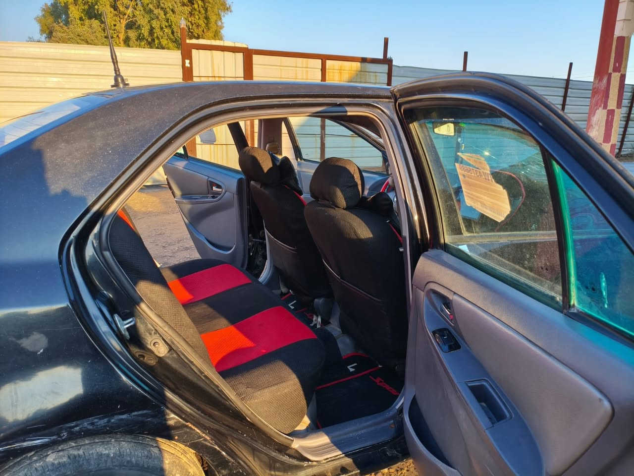 سلام عليكم شيرلي صيني   البيع صدر تبريد بس محركها كيان لاستيك ولف سياره حلوه وخير من الله كهربائيات كلها شغاله العنون بغداد تاجي السعر 30 وبيها مجال***********
