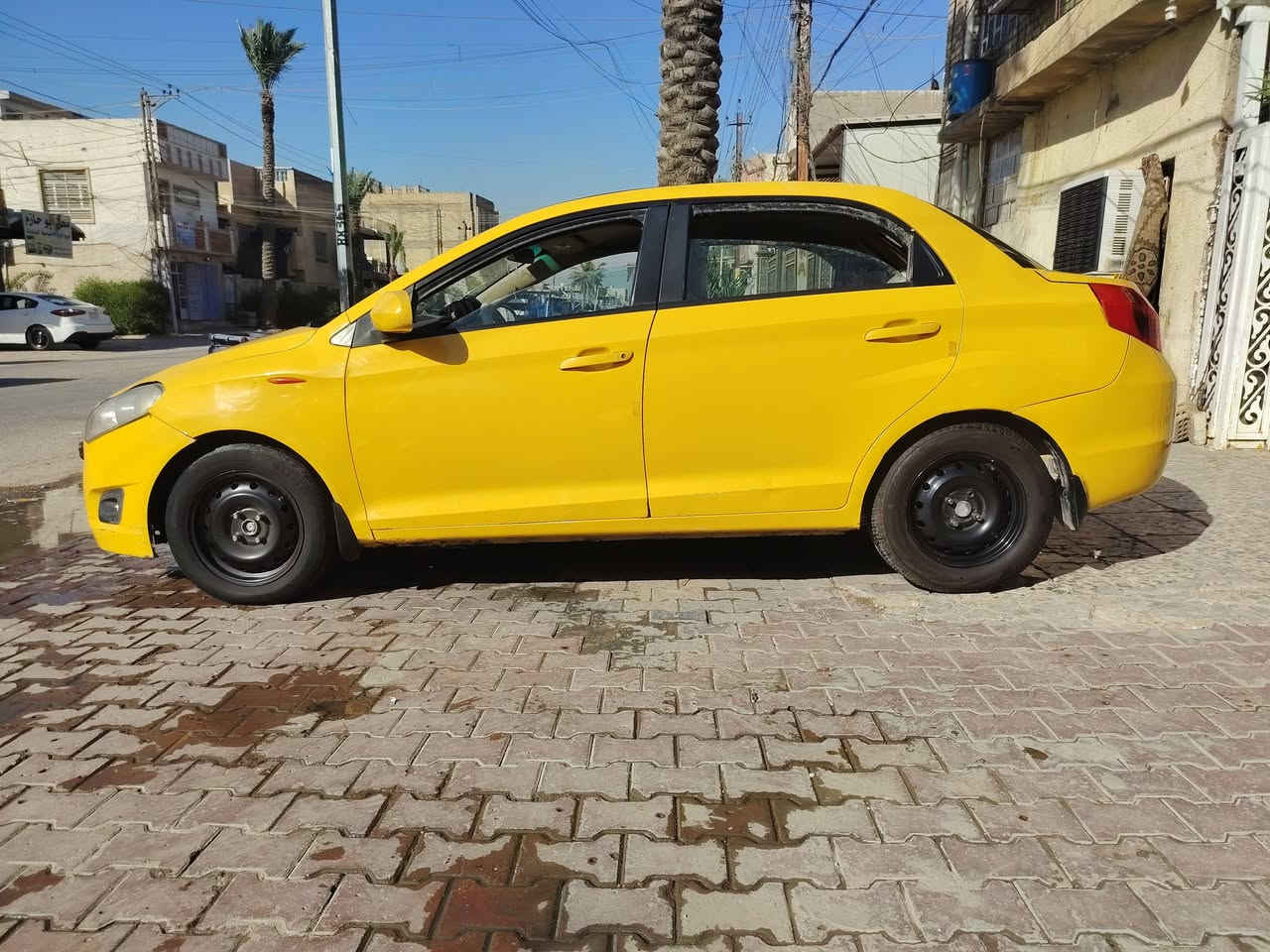 سياره شيري فلاوين 2011للبيع  محرك مال كورله  بيكاجو  سياره خير من الله كامله من كلشي بس من عده التبريد مابيها تخم تاير للاستفسار الاتصال على الرقم ***********
