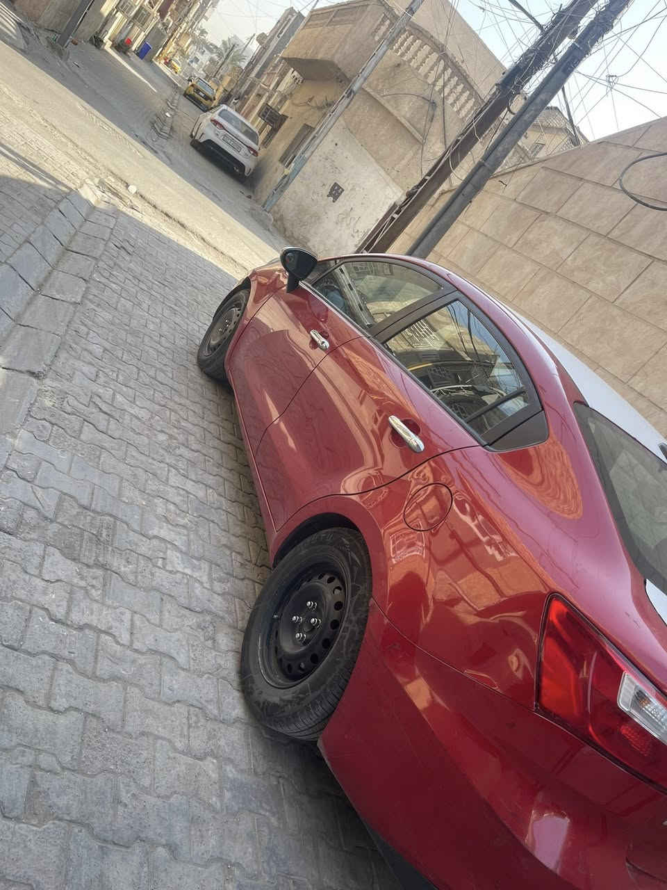 سلام عليكم ريو موديل 17استيراد خاص كير عادي 7نمر السياره اتخبل استفسار ***********
