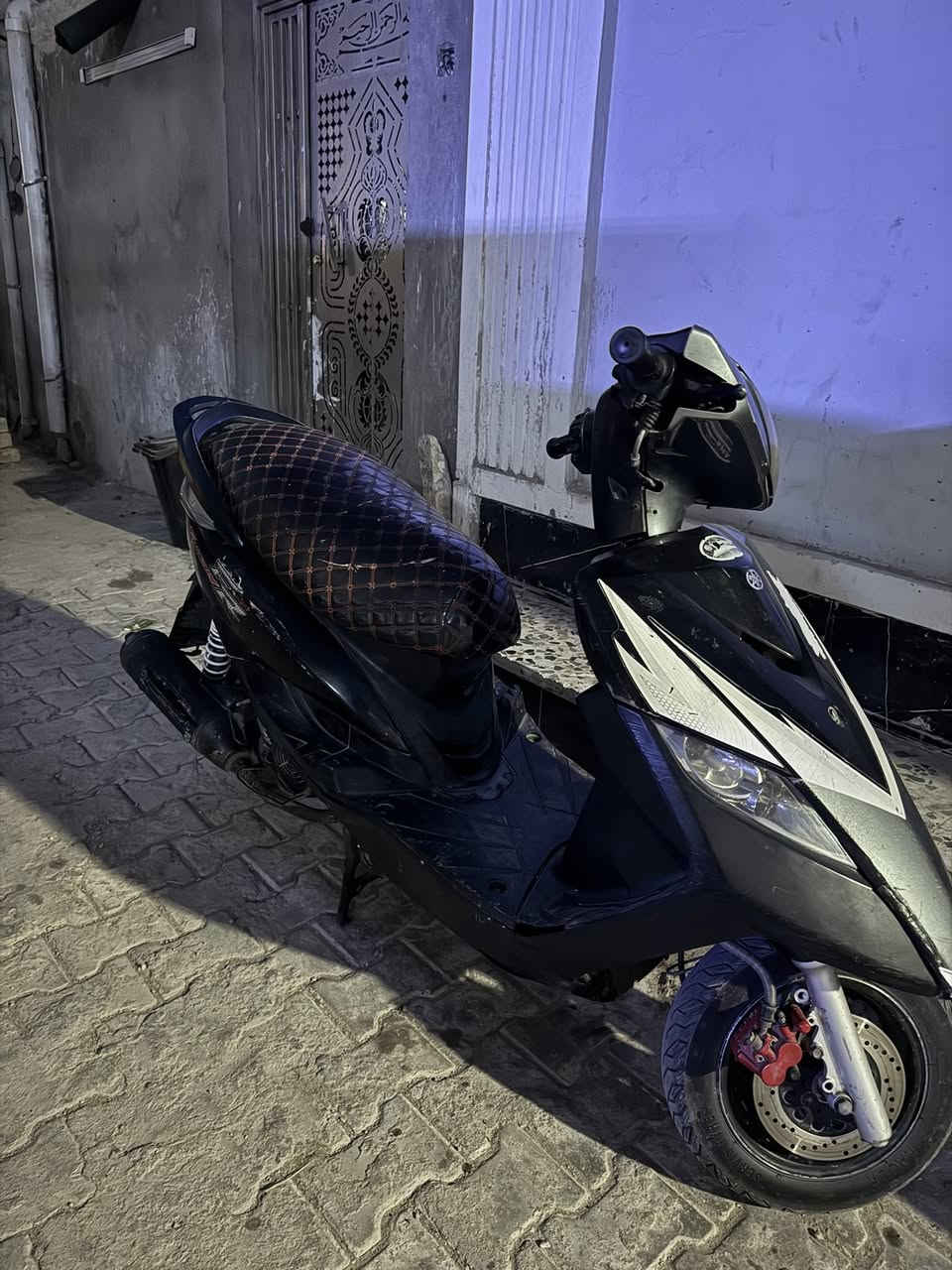 ماكس ثعلب GTR مكينه ناعمة بيها بس كلج خلفي كفرات مختمة نكرة سلف 450 الف مكاني بغداد مدينة الصدر ***********
