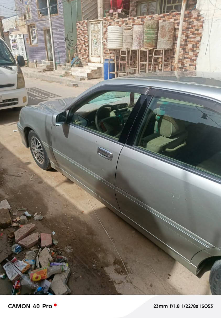 ملكه بل كارتون ادوات كصت قماره.... 
سياره جاهزه.. دكمه وحده.... كرستال... 
مكينه ديفور... زغير
... مكينه كير حداده بل كارتون
..... تبريد ثلج..... 
........ السعر55 وبيه مجال...... 
مكان.. ناصريه... رقم..... (***********).....
