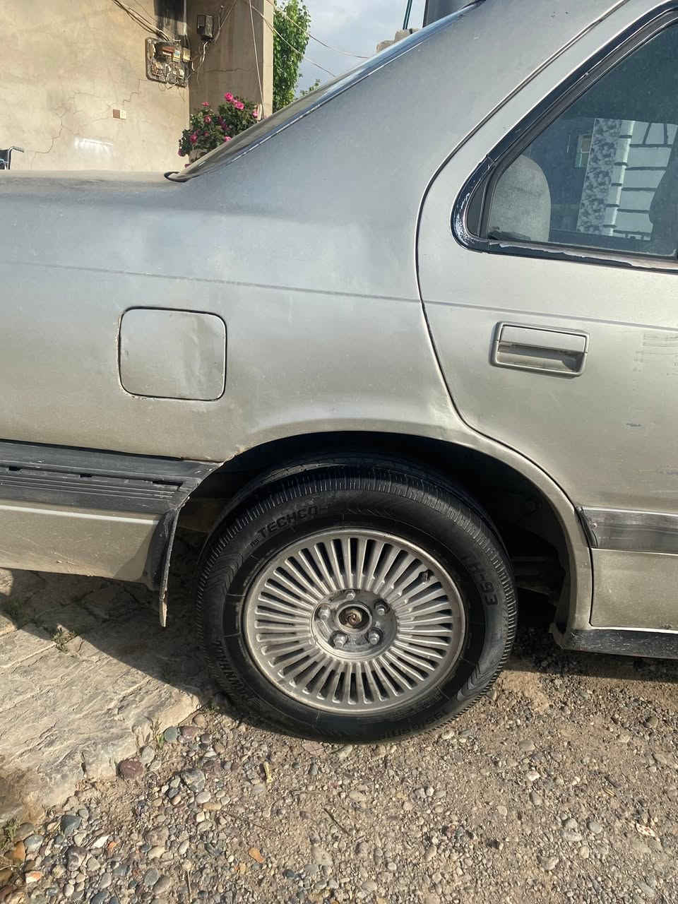‏السلام عليكم 
للبيع📍ويرهم مراوس بسياره احسن وانطي فرق بالشهر 
سياره مازدا 929
رقم دولي شرط التحويل 
كير محرك شرط
صدرها زين بس الدبل الي كدام السايق طاگ
تبريدها ماعرف شبي 
مصبوغه عام جماليه 
السعر 30 وبيها مجال 
دين مابيع مده مابيع بالشهر مابيع 
نقد فقط ملجوم من ورا المده 
وتحياتي 📍


**إذا كنت صاحب هذا الإعلان وتريد حذفه لأي سبب، رجاءا أرسل رسالة إلى الدعم الفني**