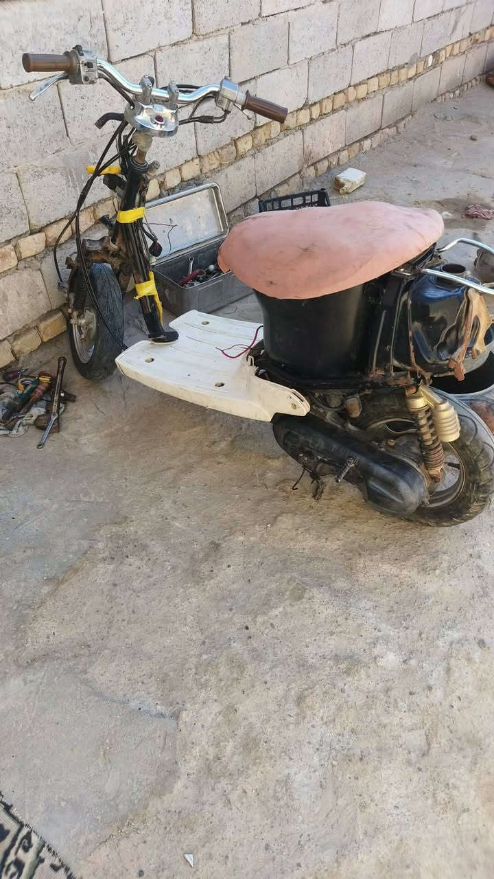 سلام عليكم عبد الحليم للبيع عوزه بس كفرات شغاله سعر 125وبيهه مجال ***********
