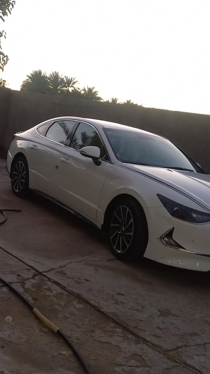 سوناتا خليجي موديل 23رقم ب26270903غداد ماشيه ٣٨ سيارة فول ماعدا الفتحه بيه صبغ جاملغ امامي أيسر وربع الجاملغ الأيمن والجاملغ الخلفي بيه شبر رش باقي التفاصيل اتصال على الرقم بي واتساب ***********/ 078 السعر 168وبيه مجال بيسط
