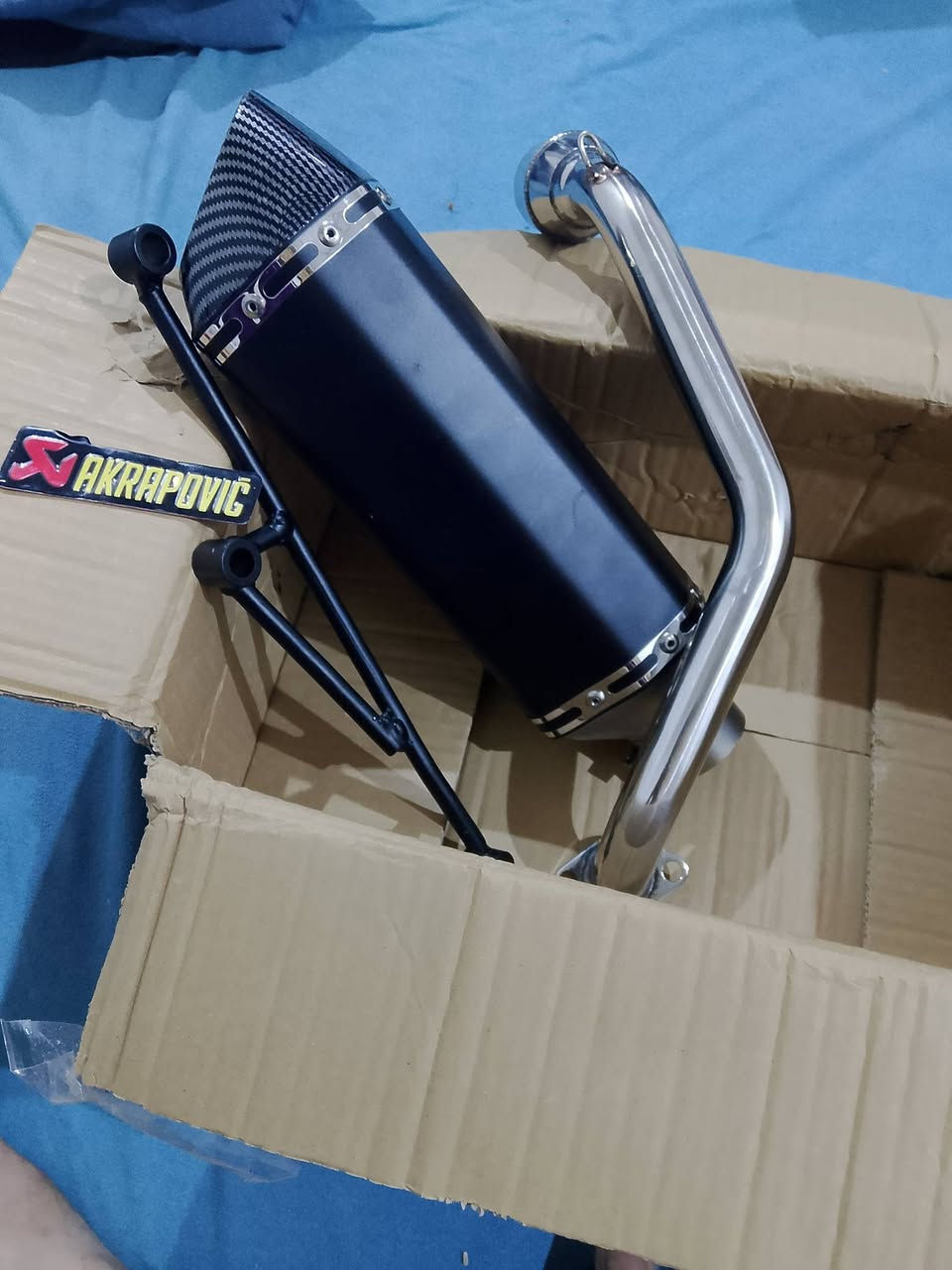 كزوز بطح للبيع جديد مع ملحقاته الموظحه بلصوره السعر  على الرقم ***********
