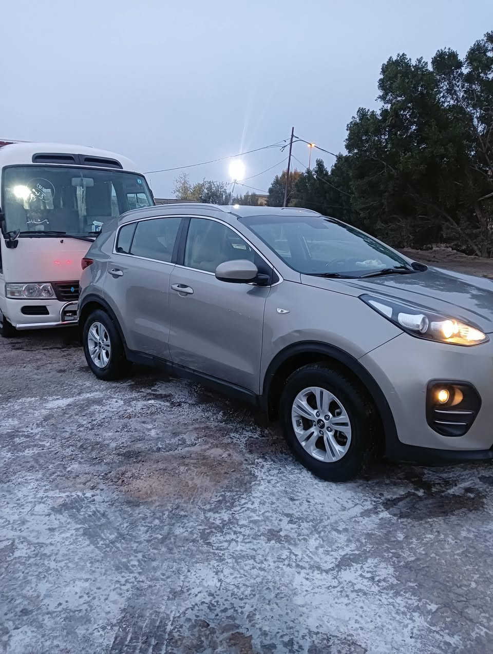 السلام عليكم لبيع سبورتج 2017 خليجي رقم قادسيه انكليزي بسمي مكينه 2000 كير مكينة حداديه تبريد شرط مكفول مكان السماوه اي استفسار عله رقم (((***********)))  مامتواجد عله نت
